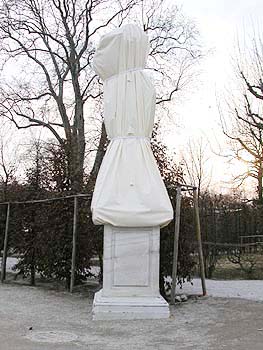 erste priesterin der ceres | © motu 2006
